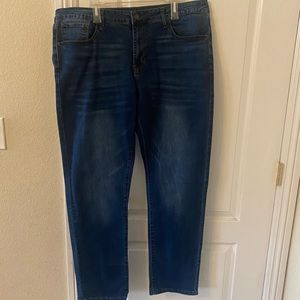 Izod comfort stretch straight fit jeans size 40x 32